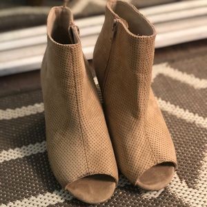 Opened toe ankle boots